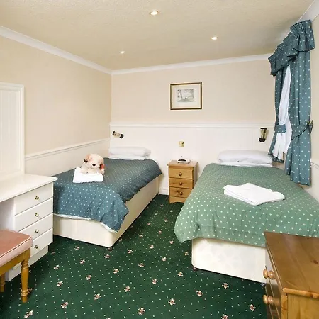 Derwent Manor & *