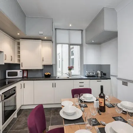 Derwent Manor Apartament