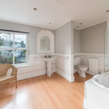 Derwent Manor Apartament